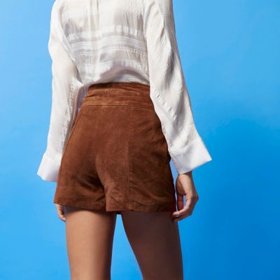 RI Studio rust brown suede shorts